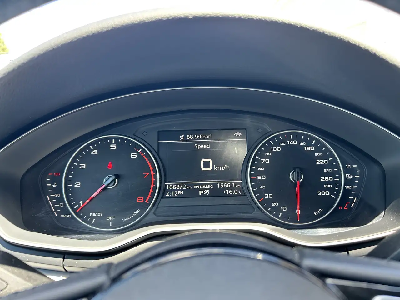 Audi A4 photo Audi A4