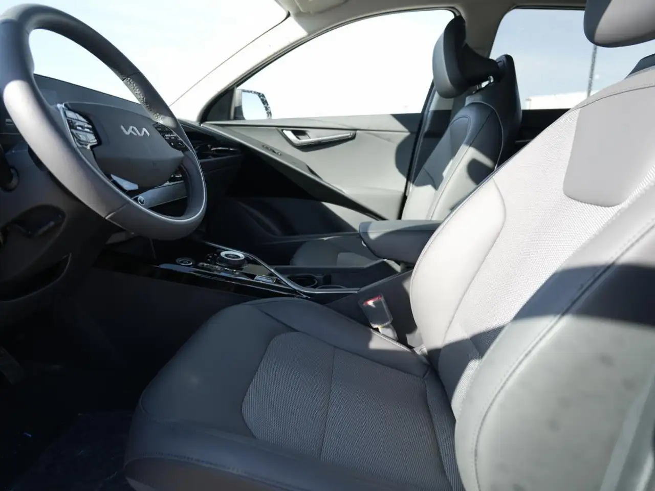 Kia Niro снимка Kia Niro