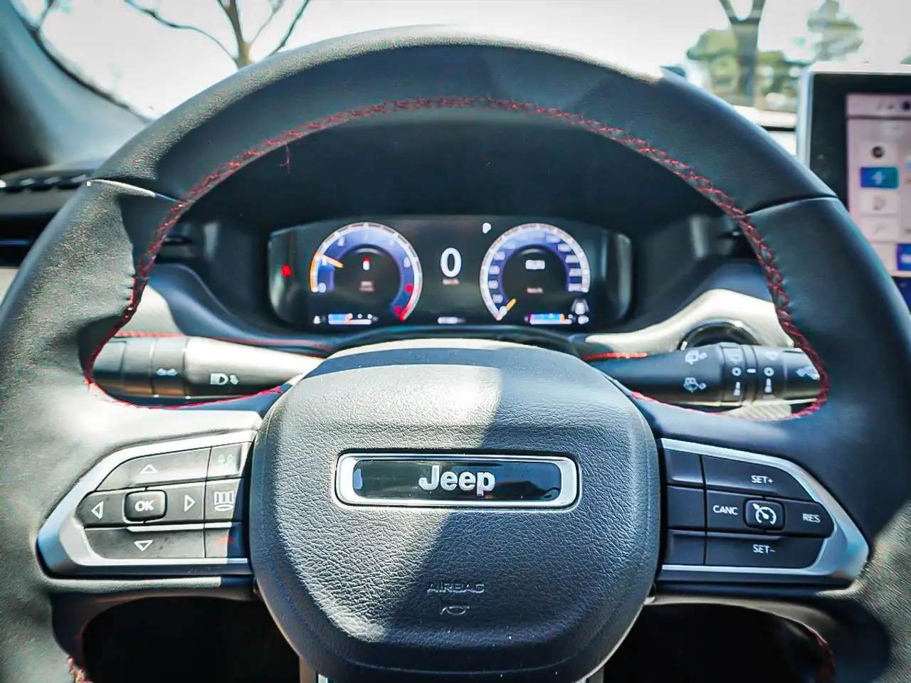 Jeep Compass photo Jeep Compass