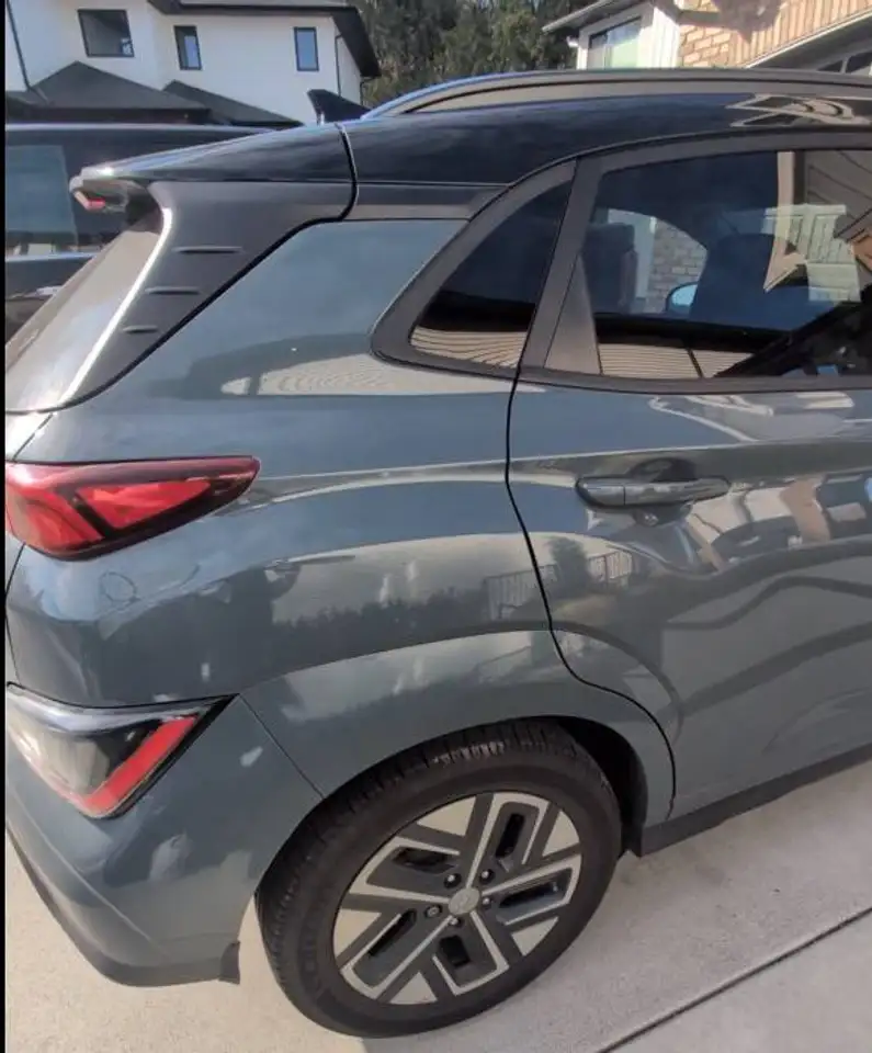 Hyundai KONA снимка Hyundai KONA