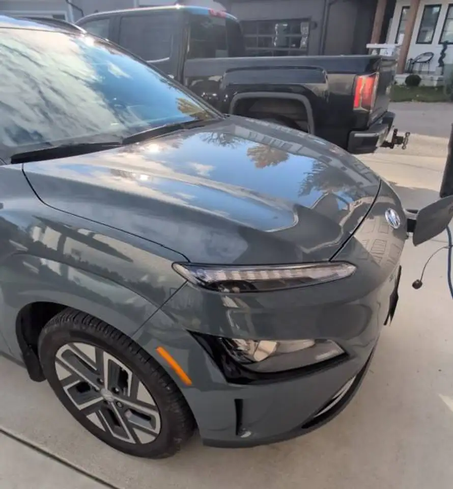 Hyundai KONA снимка Hyundai KONA