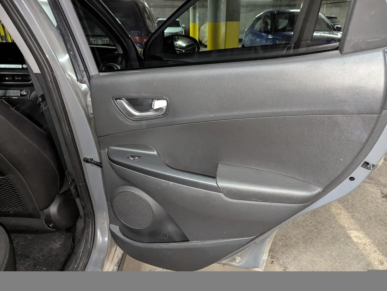 Hyundai KONA снимка Hyundai KONA