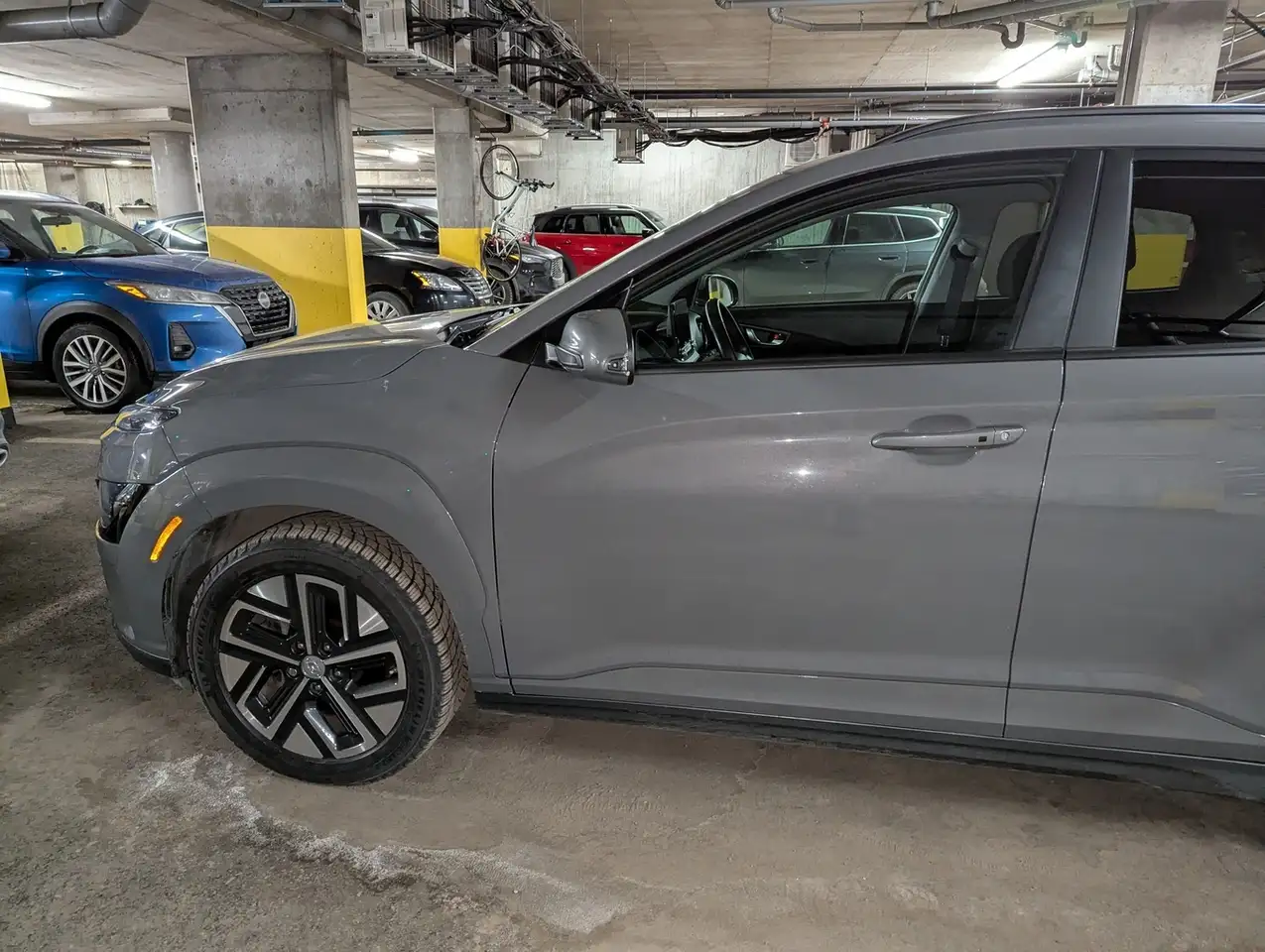 Hyundai KONA снимка Hyundai KONA