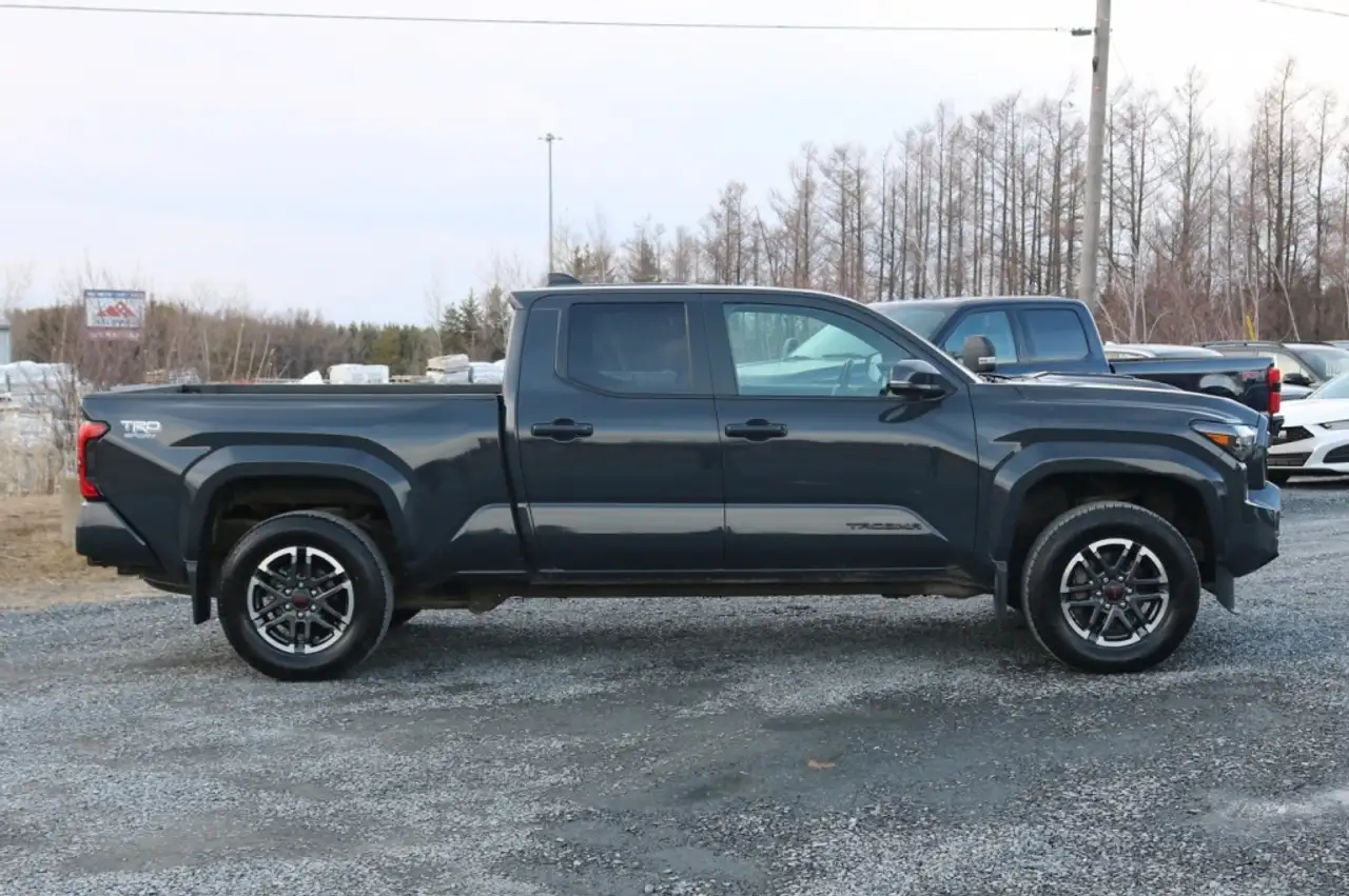 Toyota Tacoma снимка Toyota Tacoma