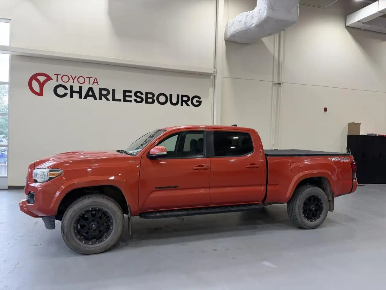 Toyota Tacoma photo Toyota Tacoma