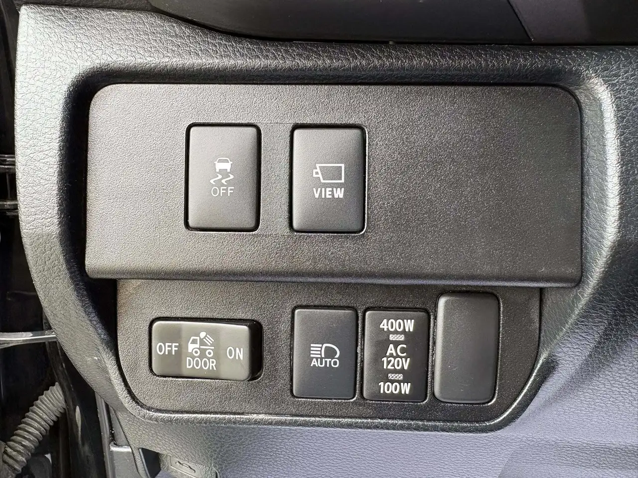 Toyota Tacoma снимка Toyota Tacoma