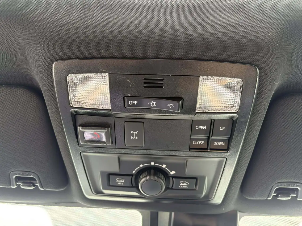 Toyota Tacoma снимка Toyota Tacoma