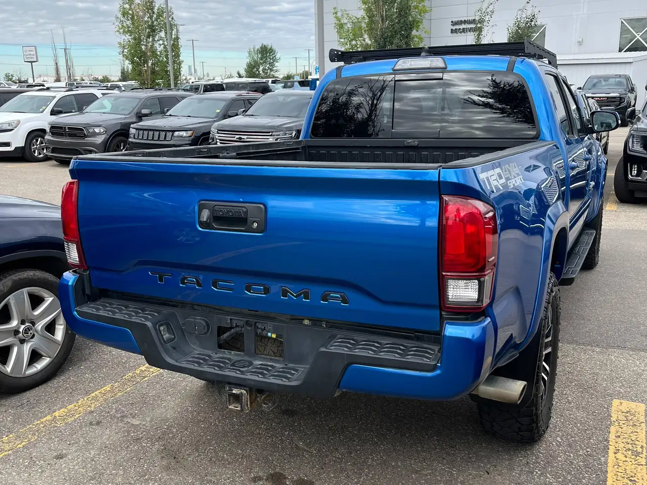 Toyota Tacoma снимка Toyota Tacoma