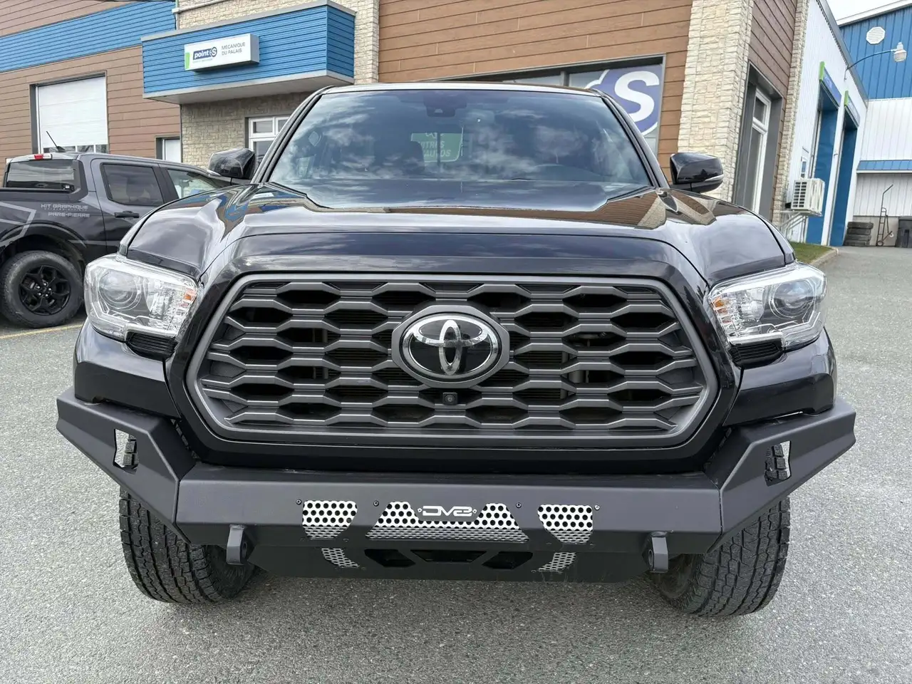 Toyota Tacoma снимка Toyota Tacoma