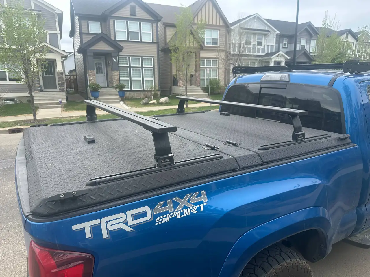 Toyota Tacoma снимка Toyota Tacoma