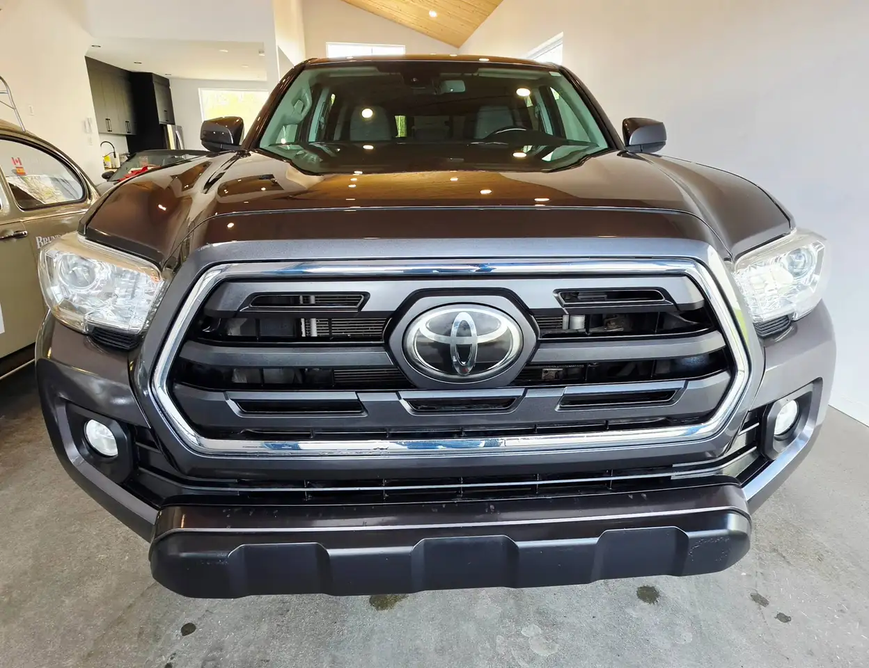 Toyota Tacoma снимка Toyota Tacoma