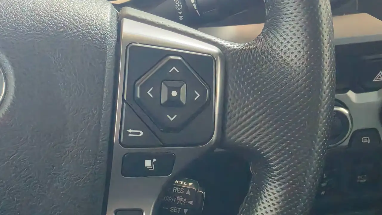 Toyota Tacoma снимка Toyota Tacoma