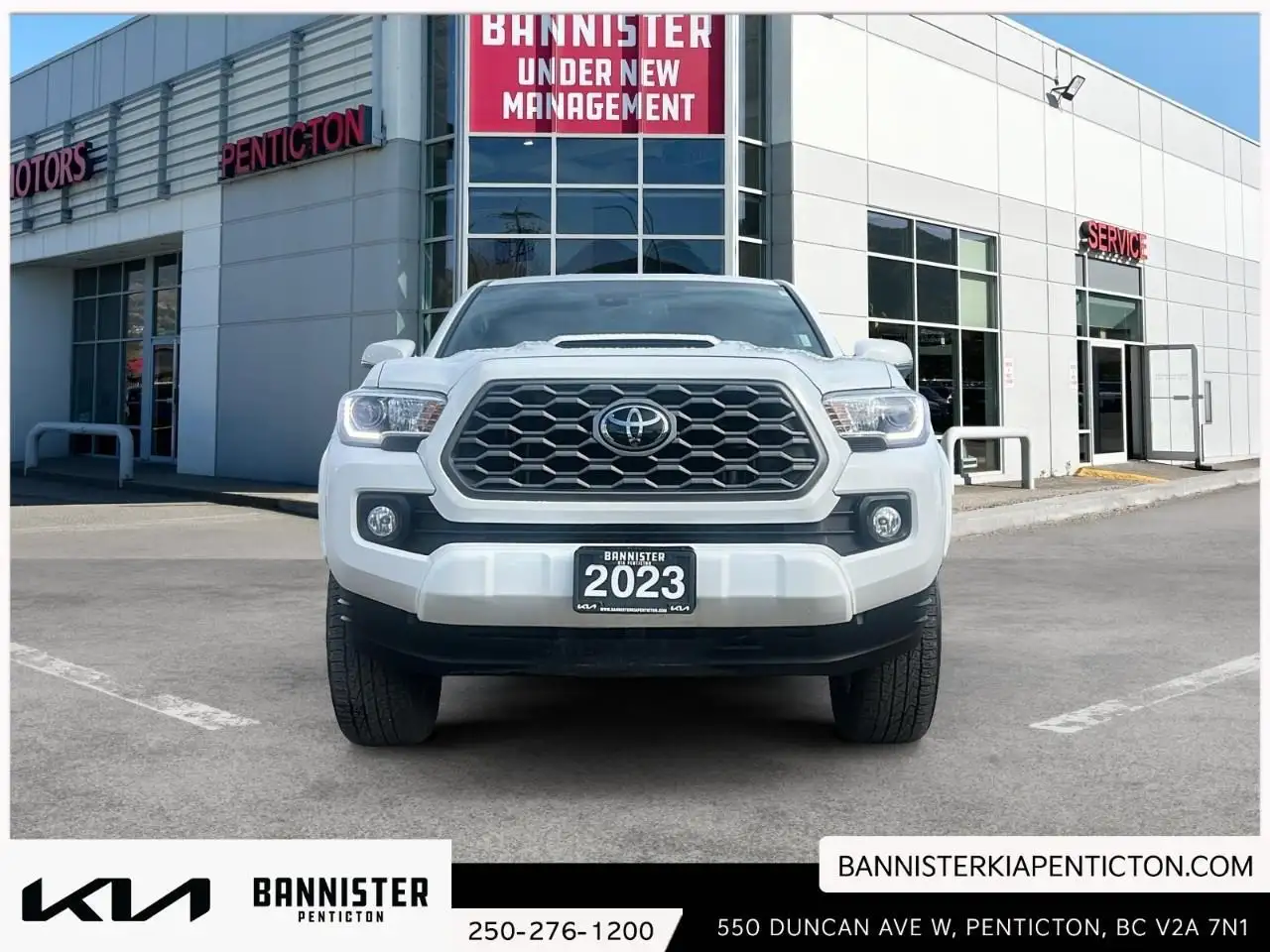 Toyota Tacoma снимка Toyota Tacoma