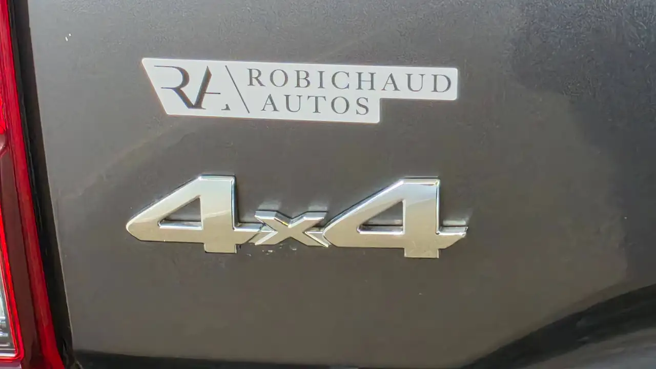 Toyota Tacoma снимка Toyota Tacoma