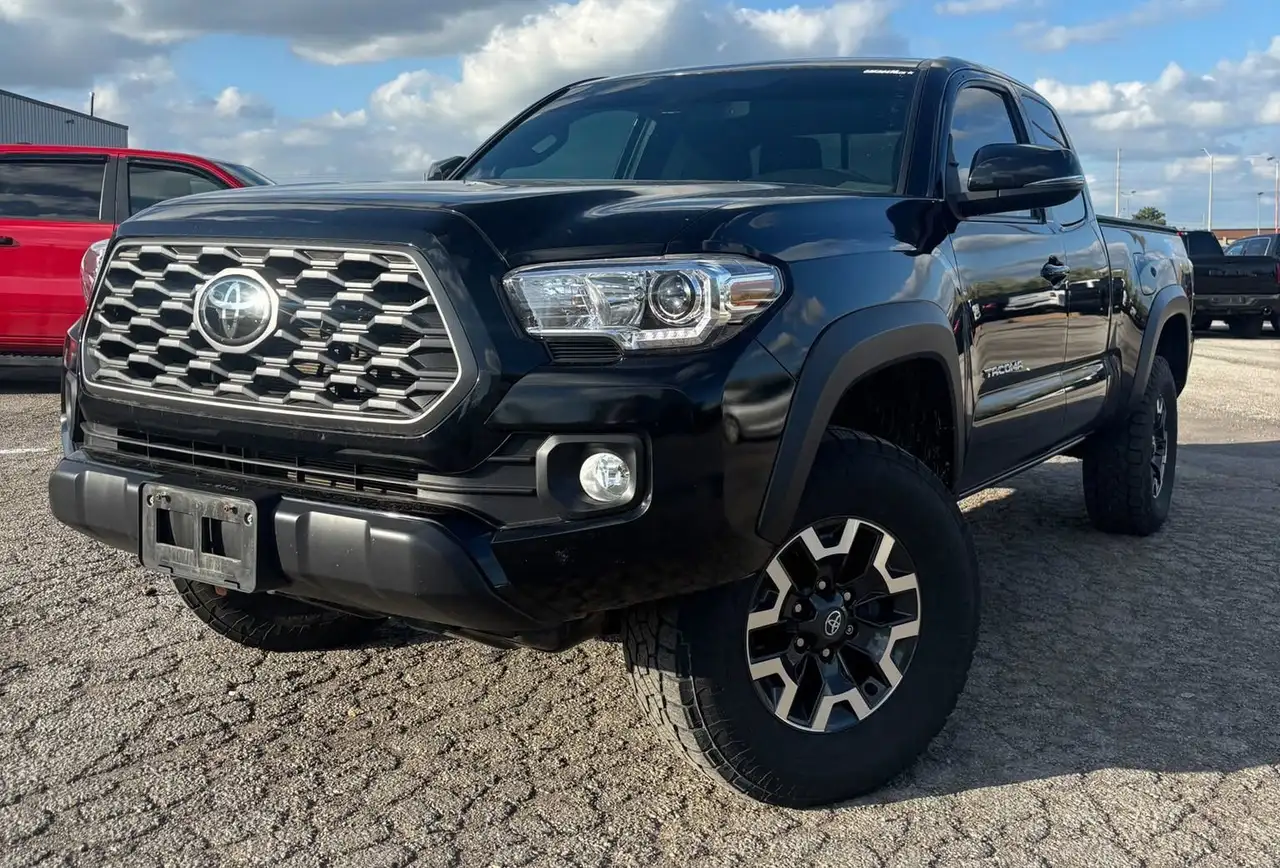 Toyota Tacoma photo Toyota Tacoma