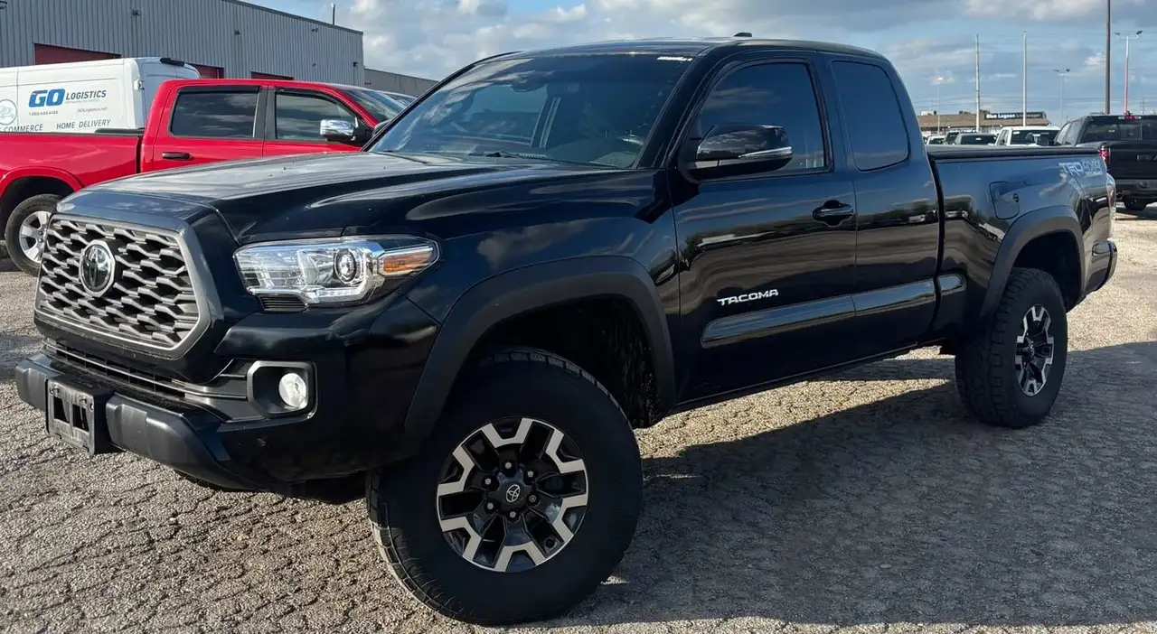 Toyota Tacoma photo Toyota Tacoma