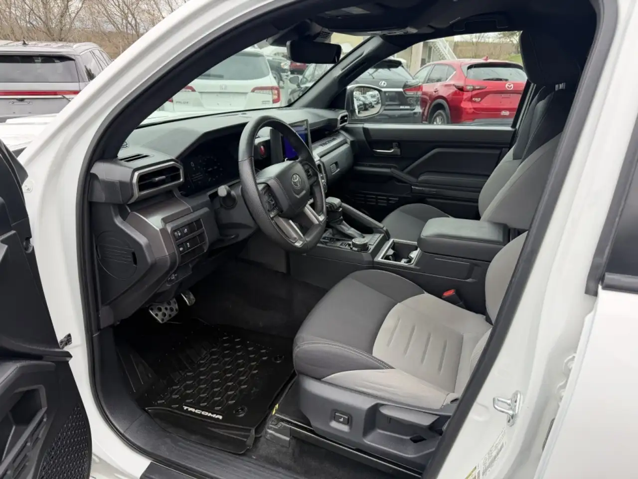 Toyota Tacoma снимка Toyota Tacoma