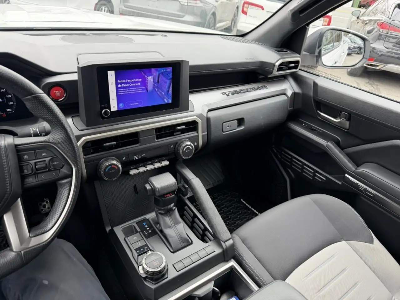 Toyota Tacoma снимка Toyota Tacoma