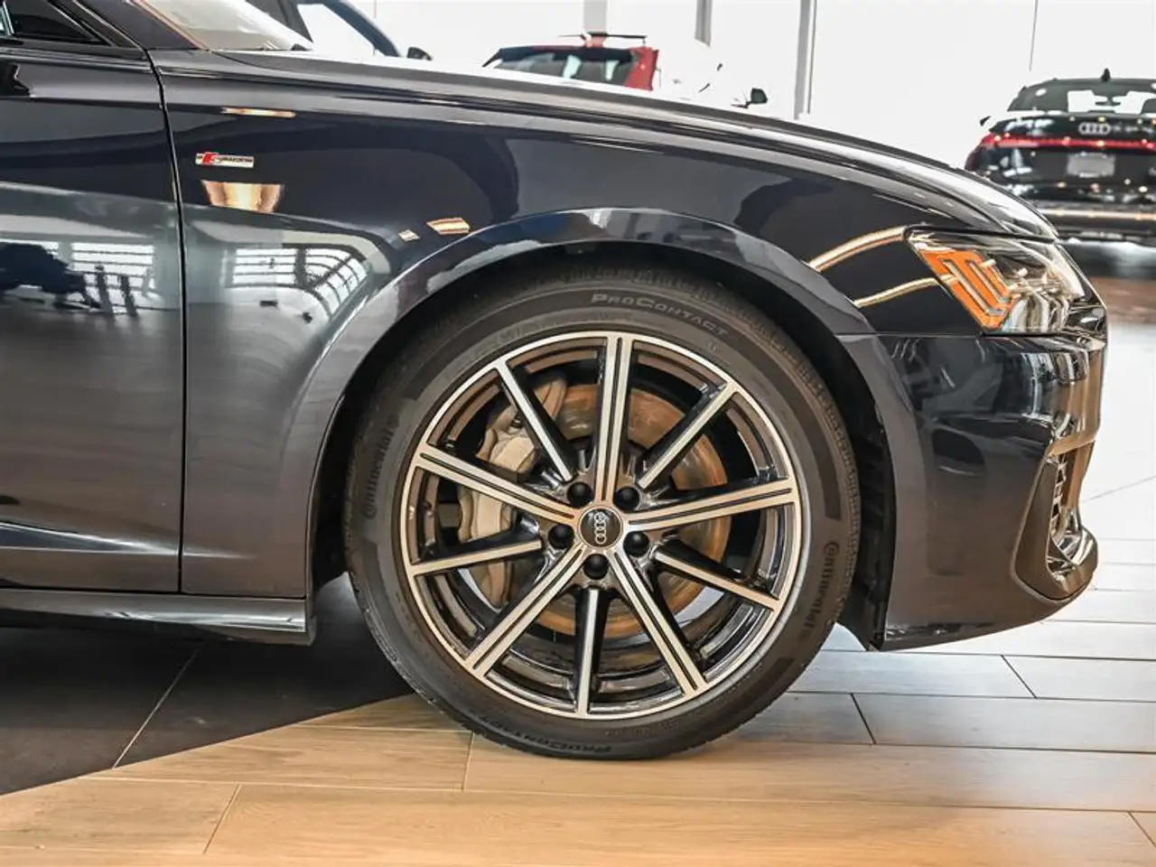 Audi A6 снимка Audi A6