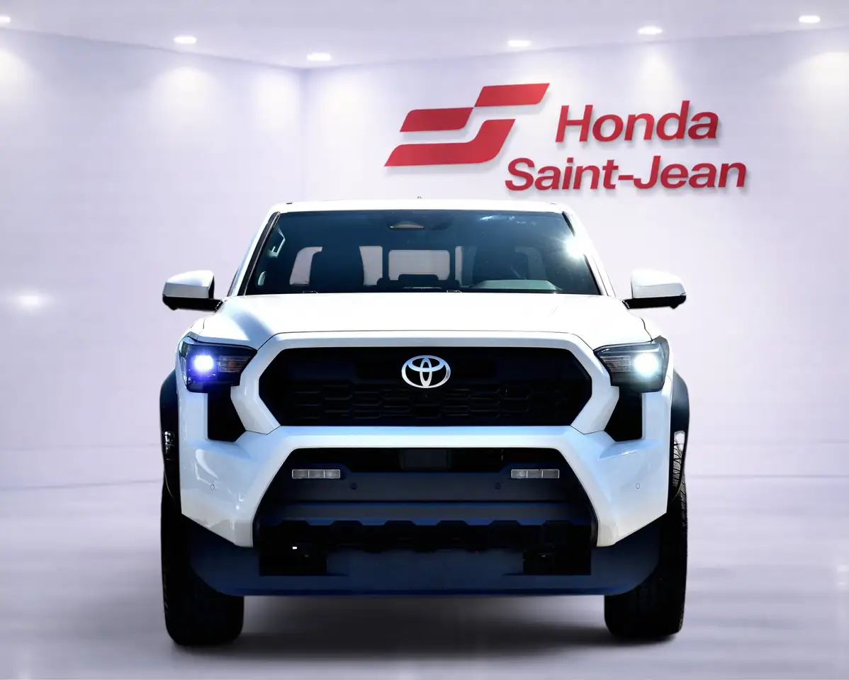 Toyota Tacoma снимка Toyota Tacoma