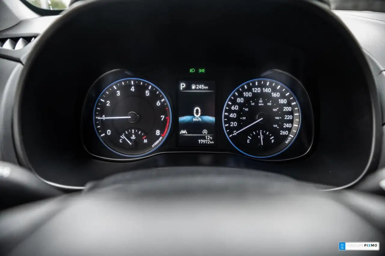 Hyundai KONA photo Hyundai KONA