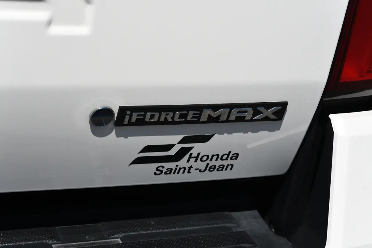 Toyota Tacoma снимка Toyota Tacoma