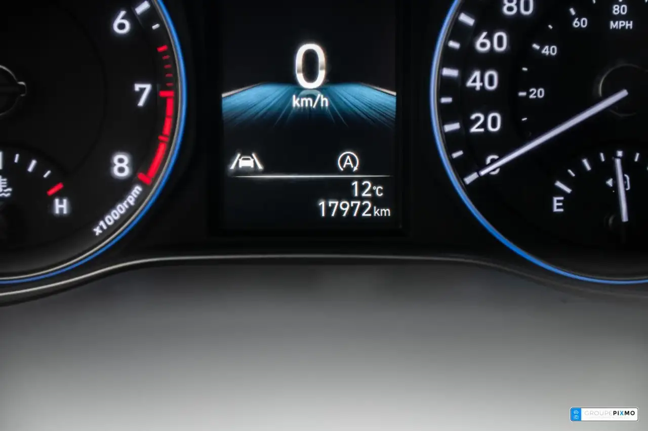 Hyundai KONA photo Hyundai KONA