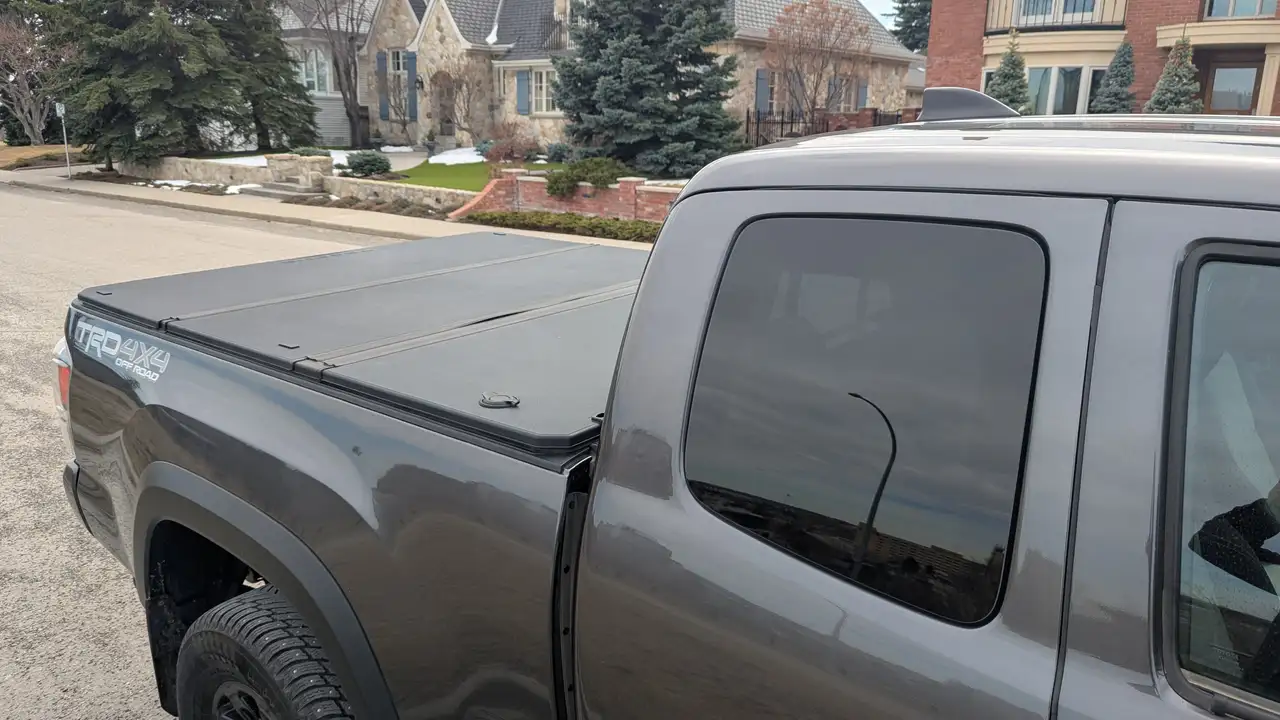 Toyota Tacoma снимка Toyota Tacoma