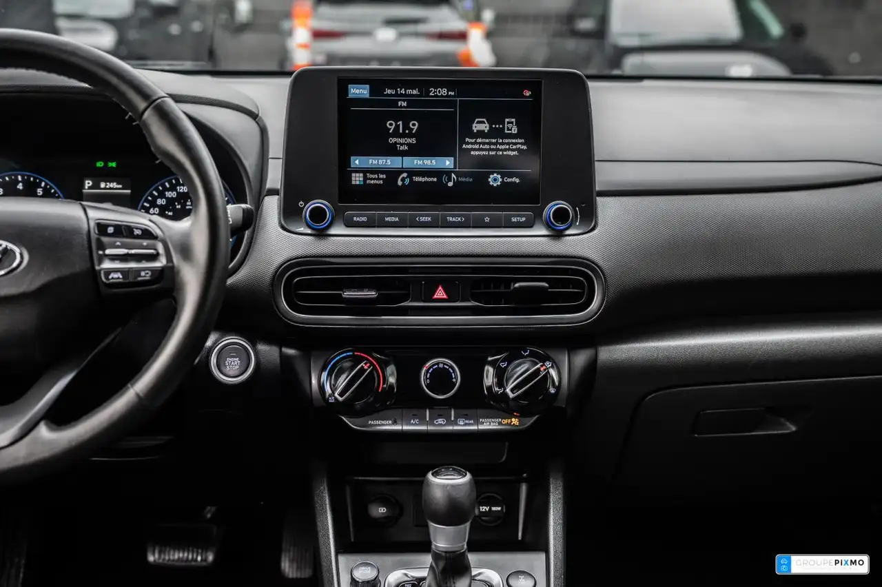 Hyundai KONA photo Hyundai KONA
