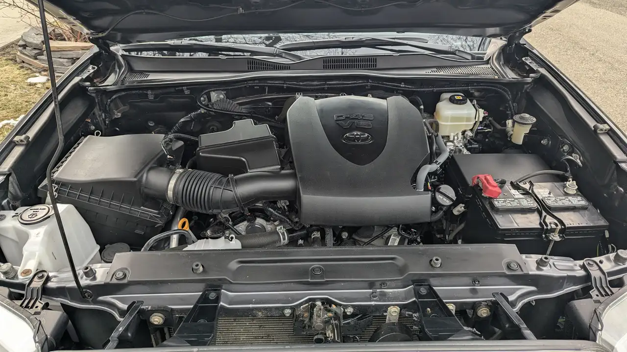 Toyota Tacoma снимка Toyota Tacoma