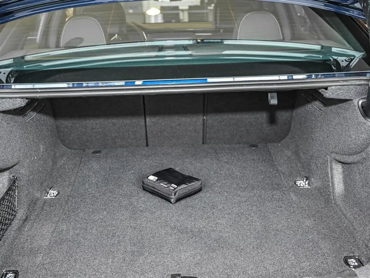 Audi A6 снимка Audi A6