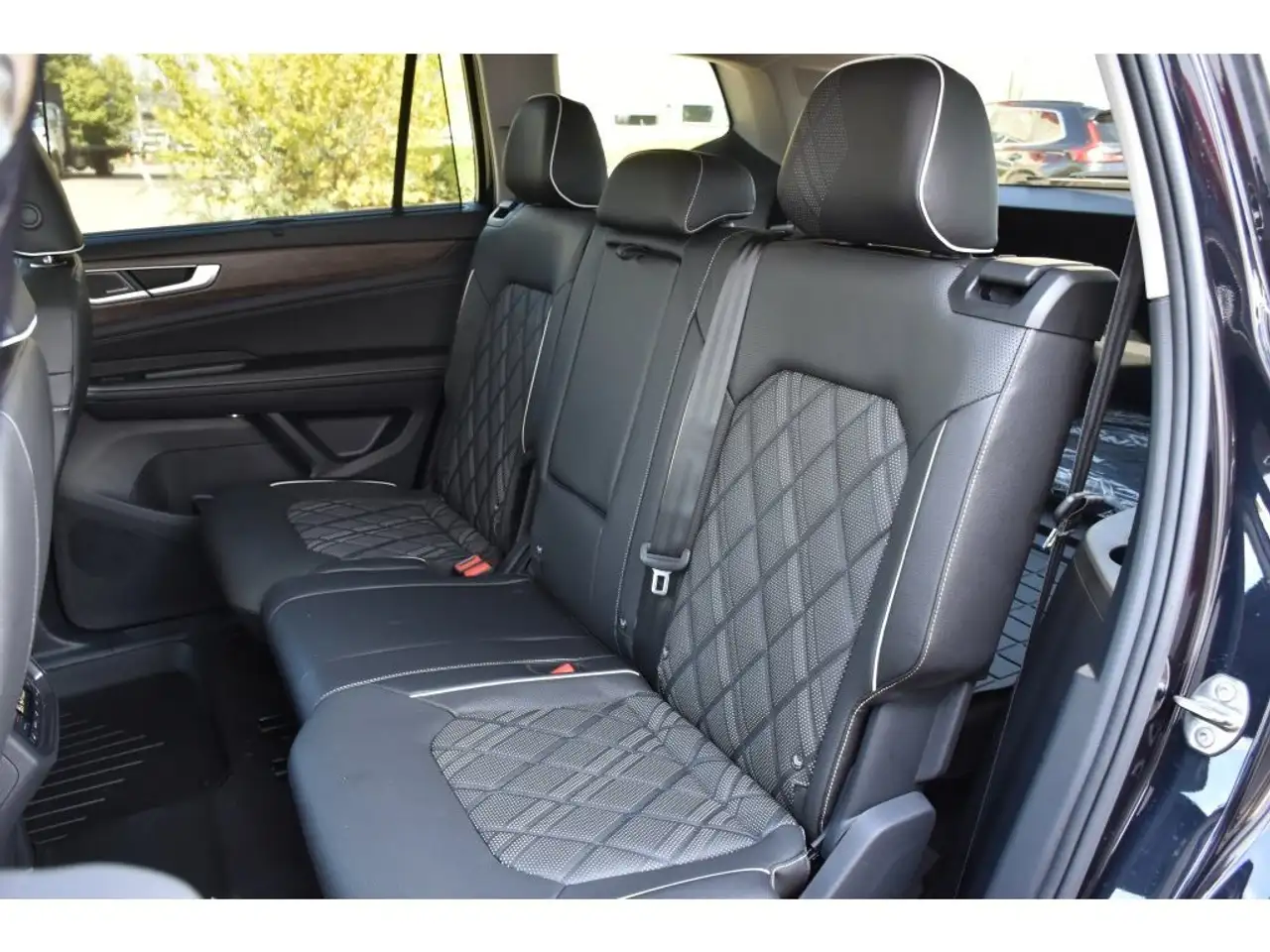 Volkswagen Atlas снимка Volkswagen Atlas