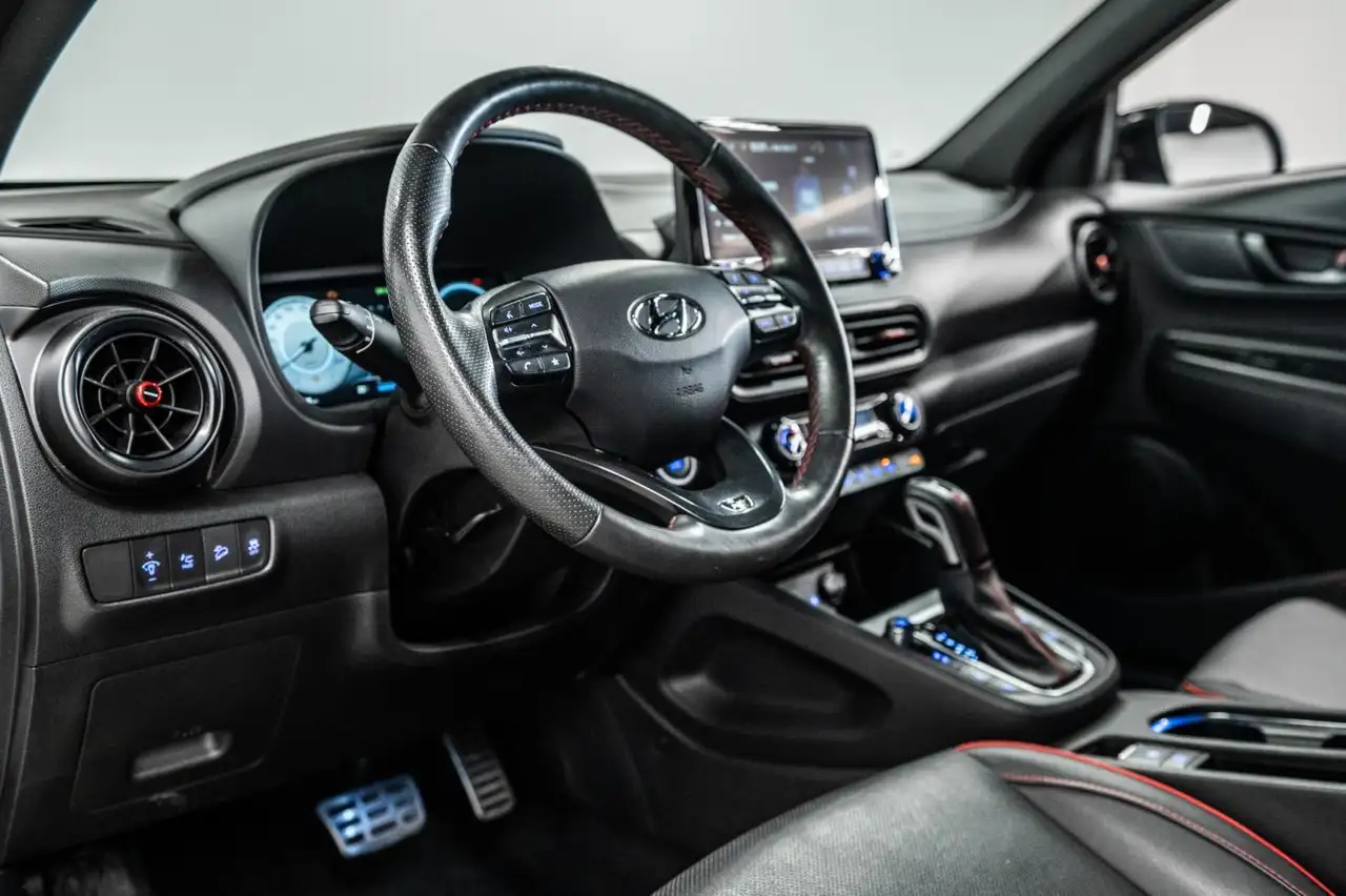 Hyundai KONA снимка Hyundai KONA
