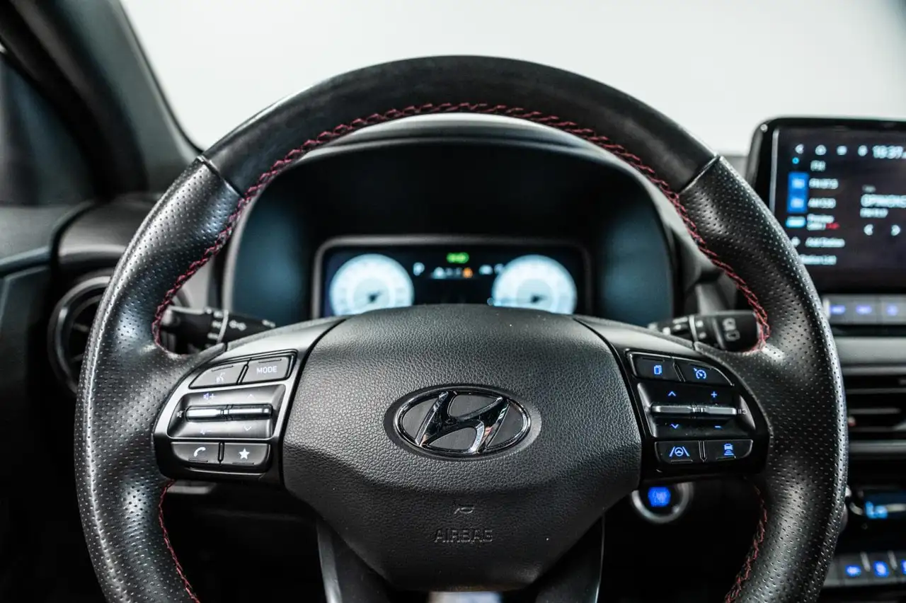 Hyundai KONA снимка Hyundai KONA