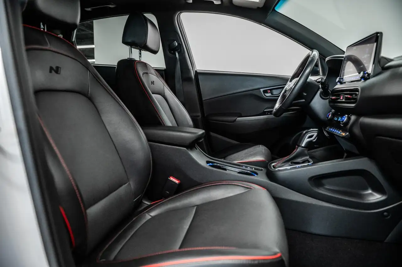 Hyundai KONA снимка Hyundai KONA