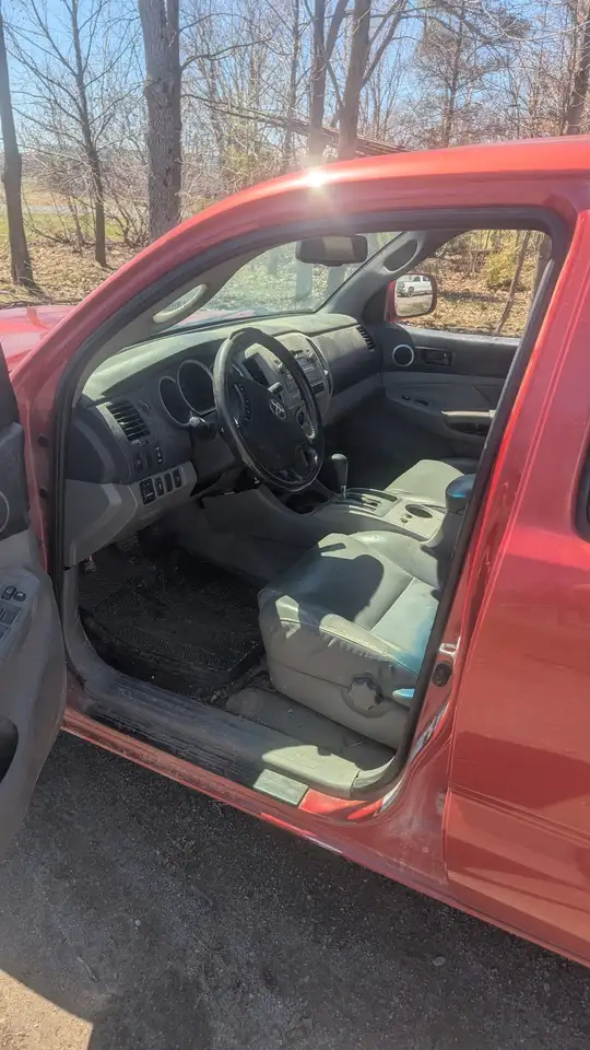 Toyota Tacoma снимка Toyota Tacoma