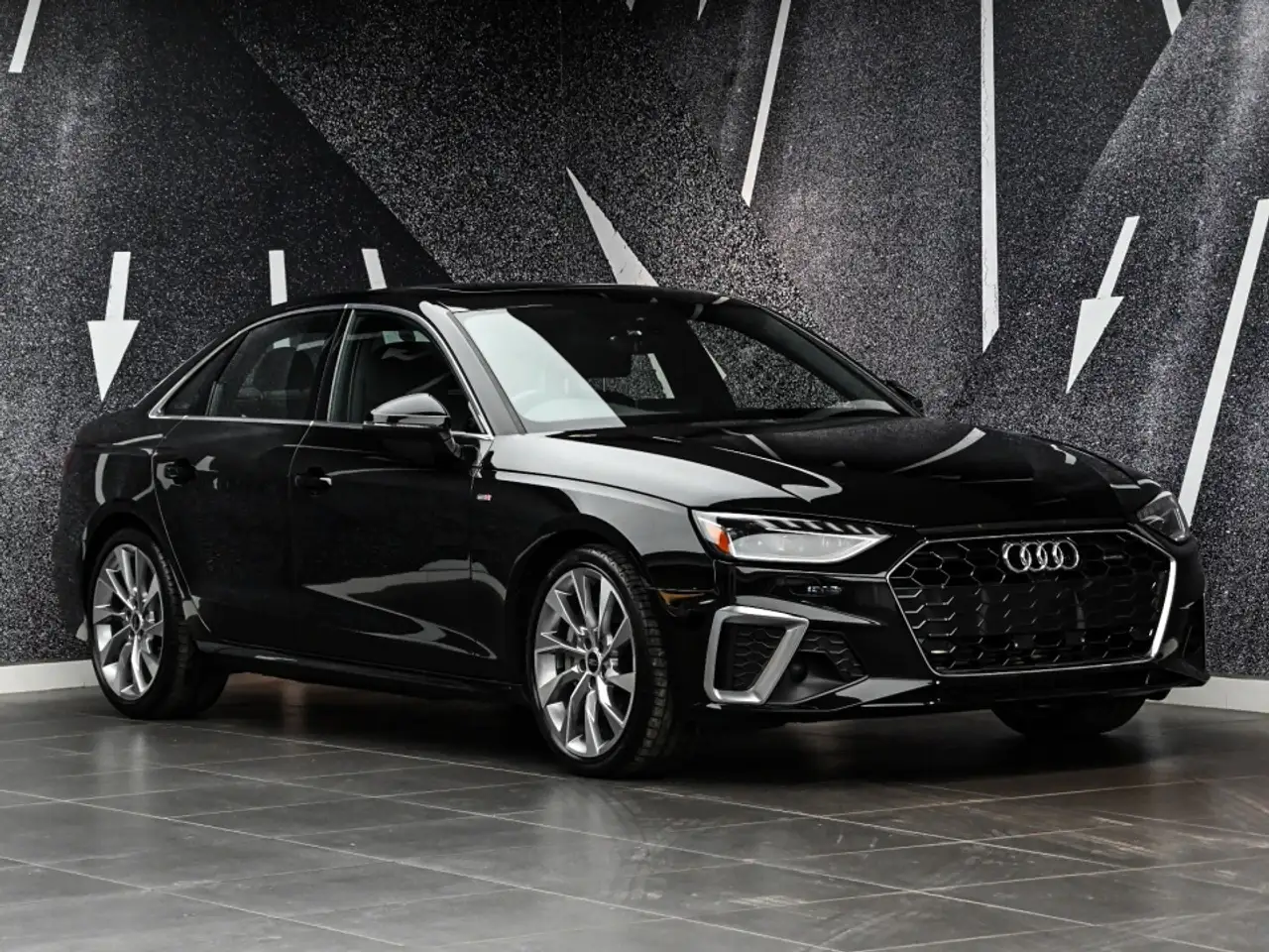 Audi A4 снимка Audi A4