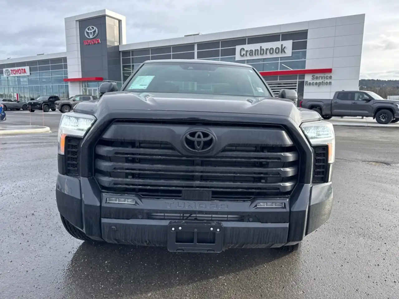 Toyota Tundra снимка Toyota Tundra
