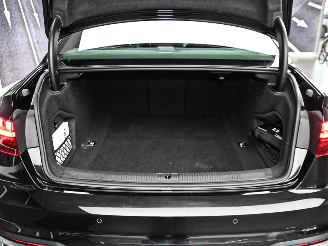 Audi A4 снимка Audi A4