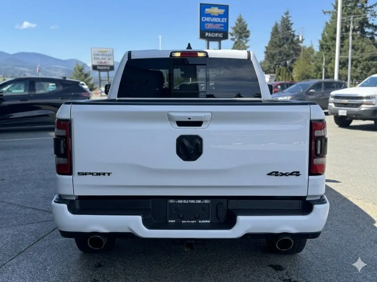 RAM 1500 fotografie RAM 1500