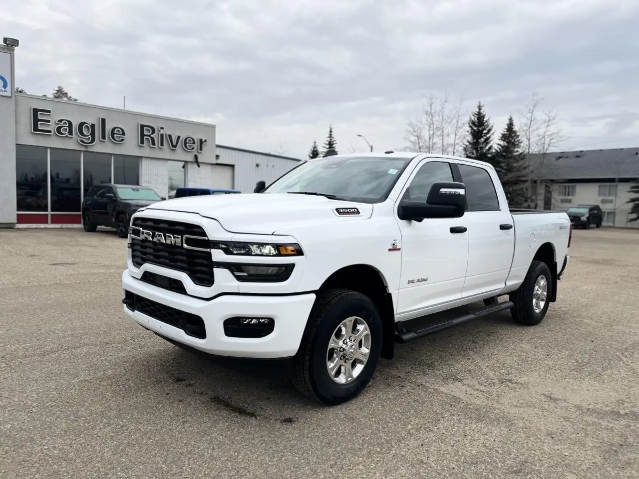 RAM 3500 снимка RAM 3500