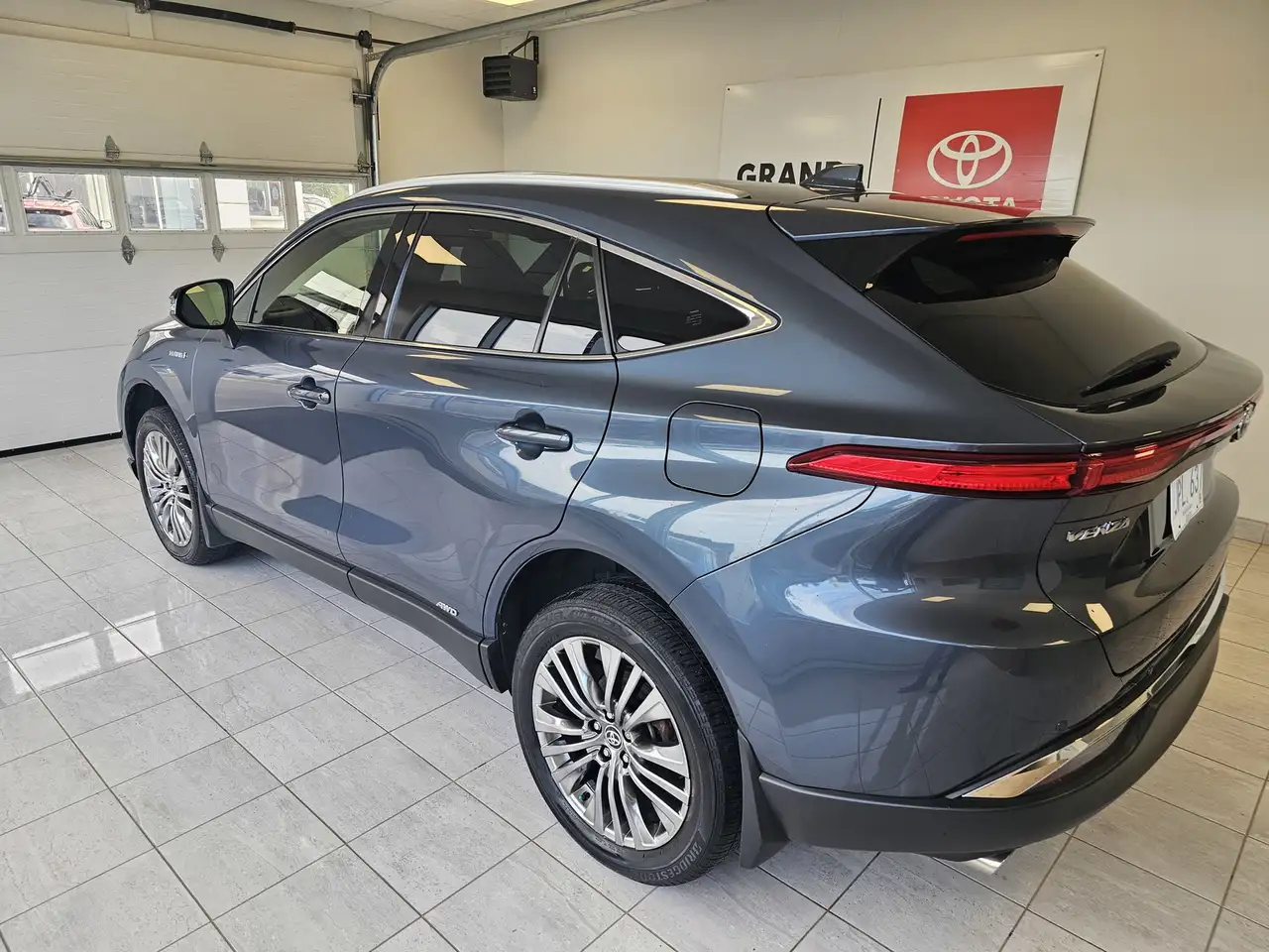 Toyota Venza снимка Toyota Venza