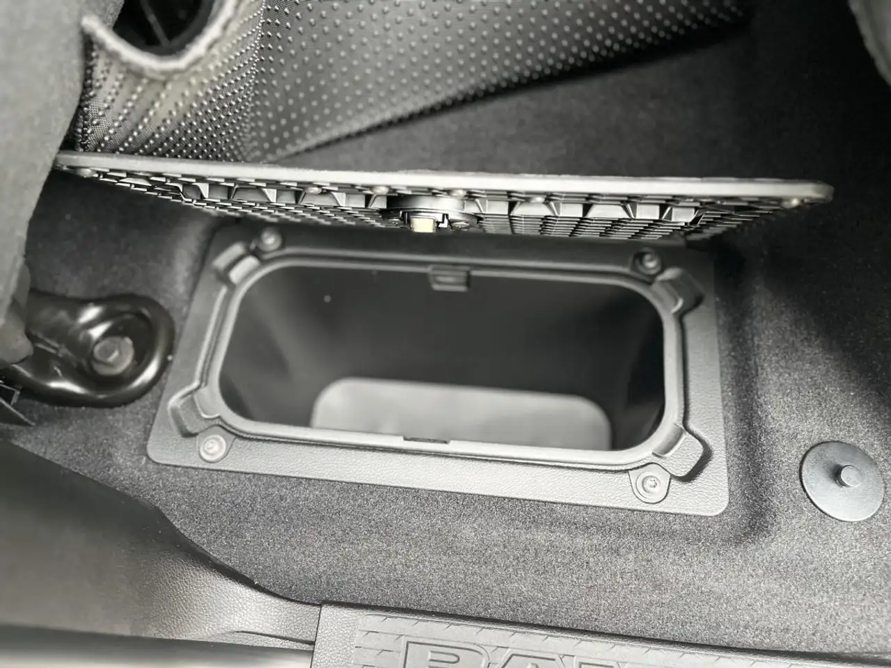RAM 3500 снимка RAM 3500