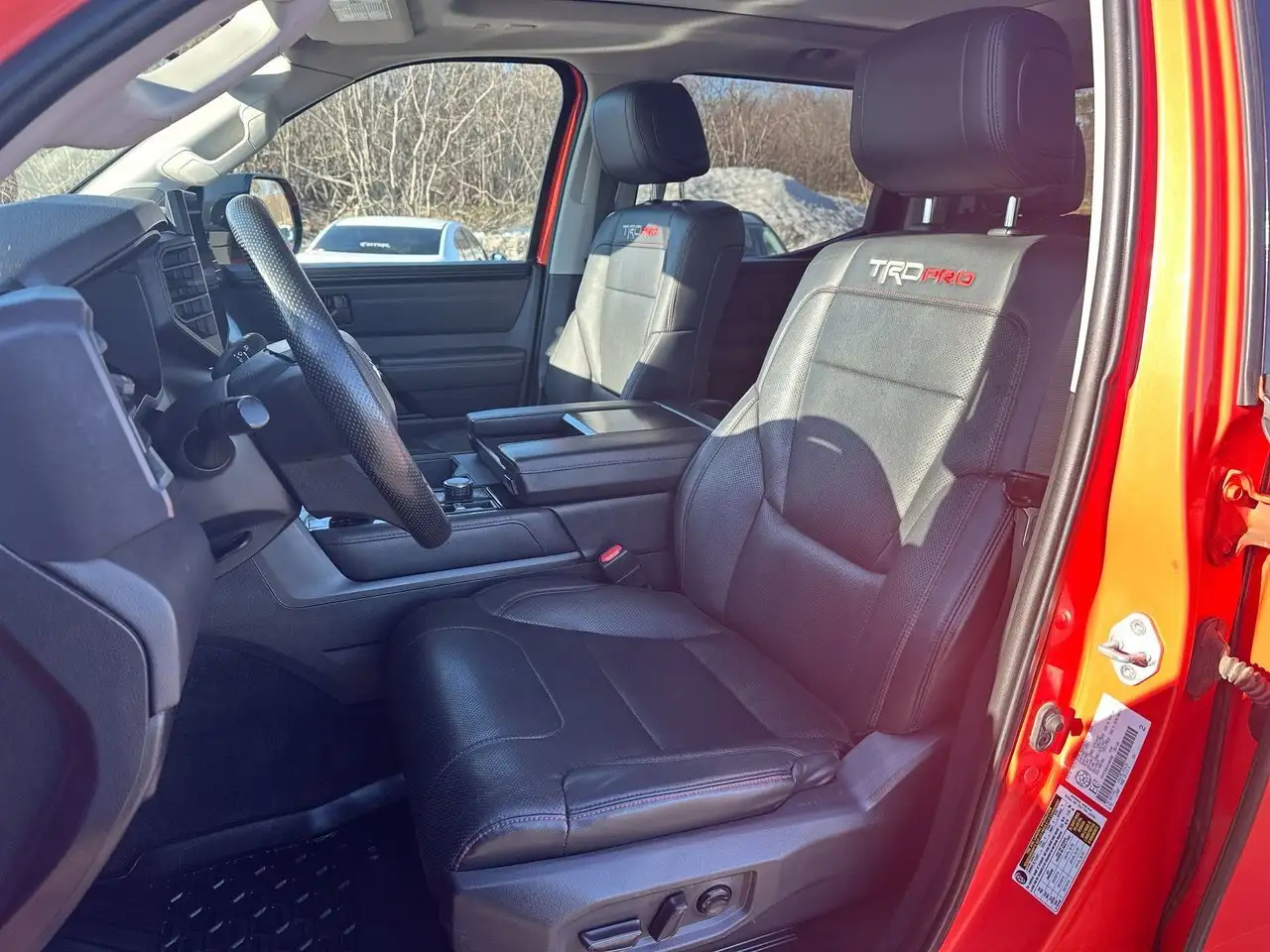 Toyota Tundra снимка Toyota Tundra