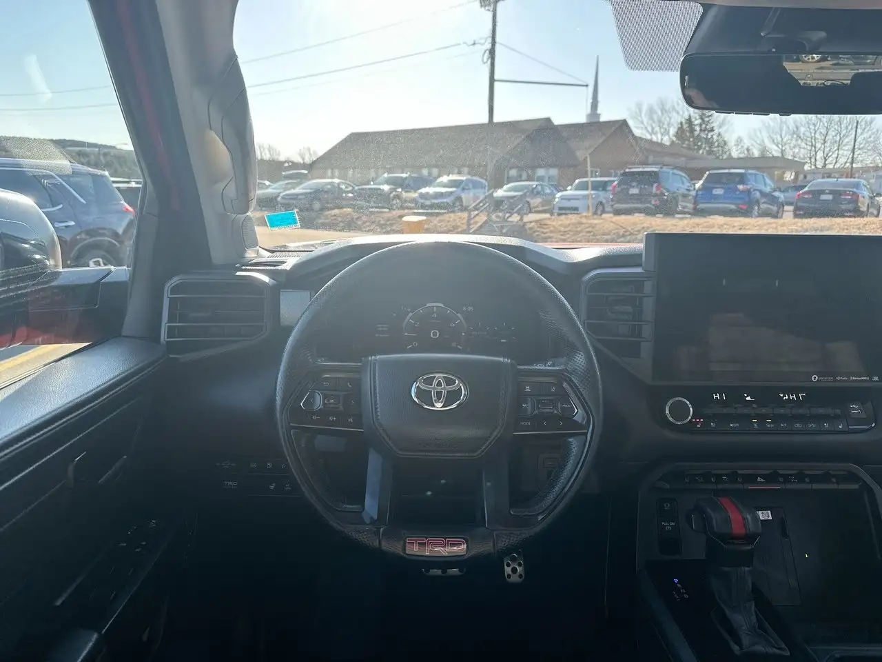 Toyota Tundra снимка Toyota Tundra