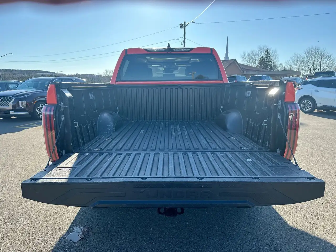 Toyota Tundra снимка Toyota Tundra