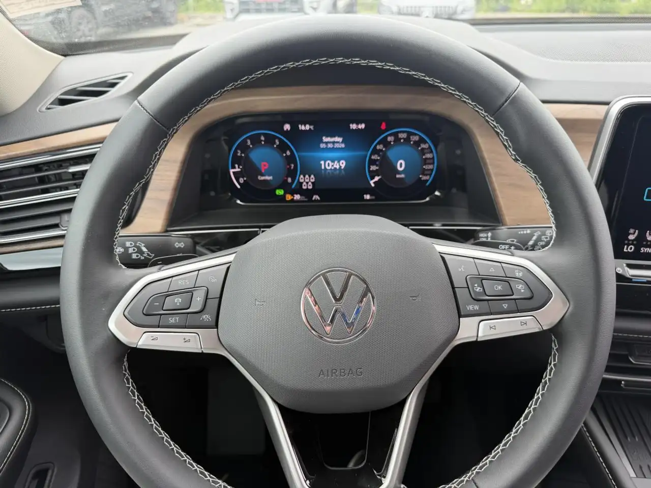 Volkswagen Atlas снимка Volkswagen Atlas