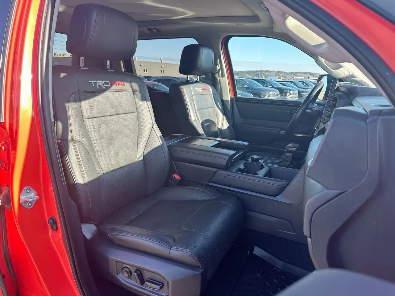 Toyota Tundra снимка Toyota Tundra