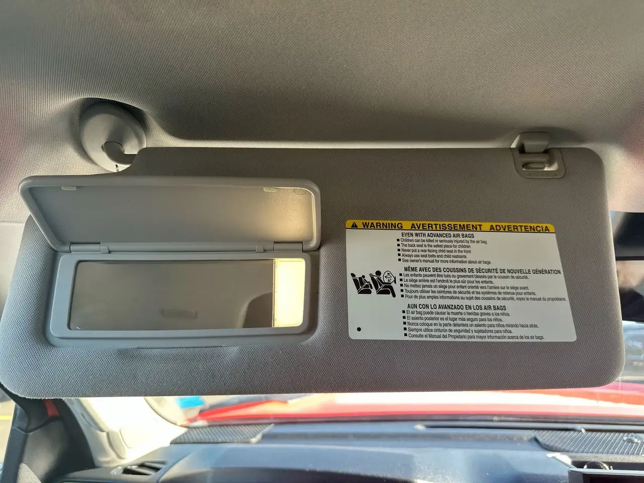 Toyota Tundra снимка Toyota Tundra