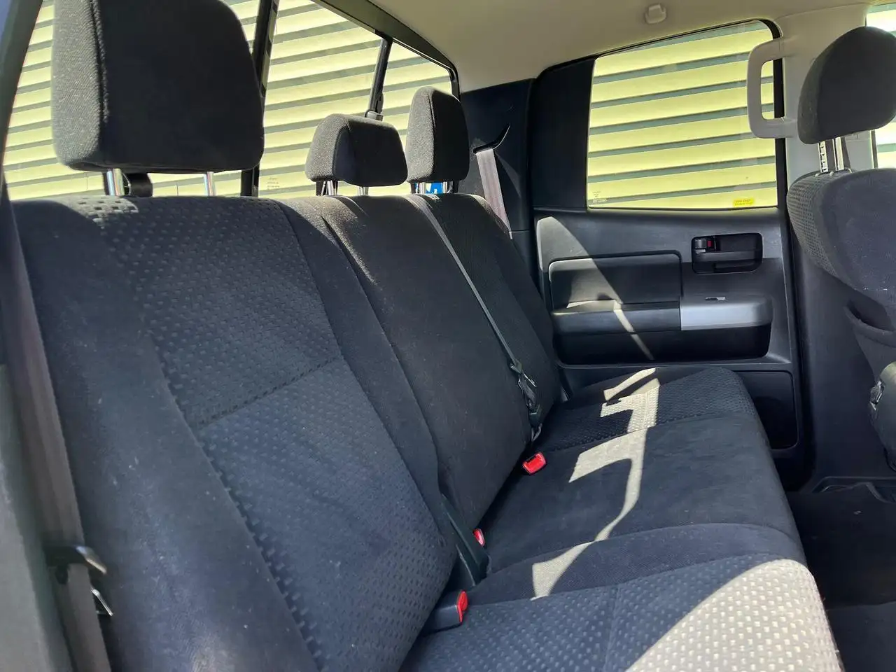 Toyota Tundra снимка Toyota Tundra